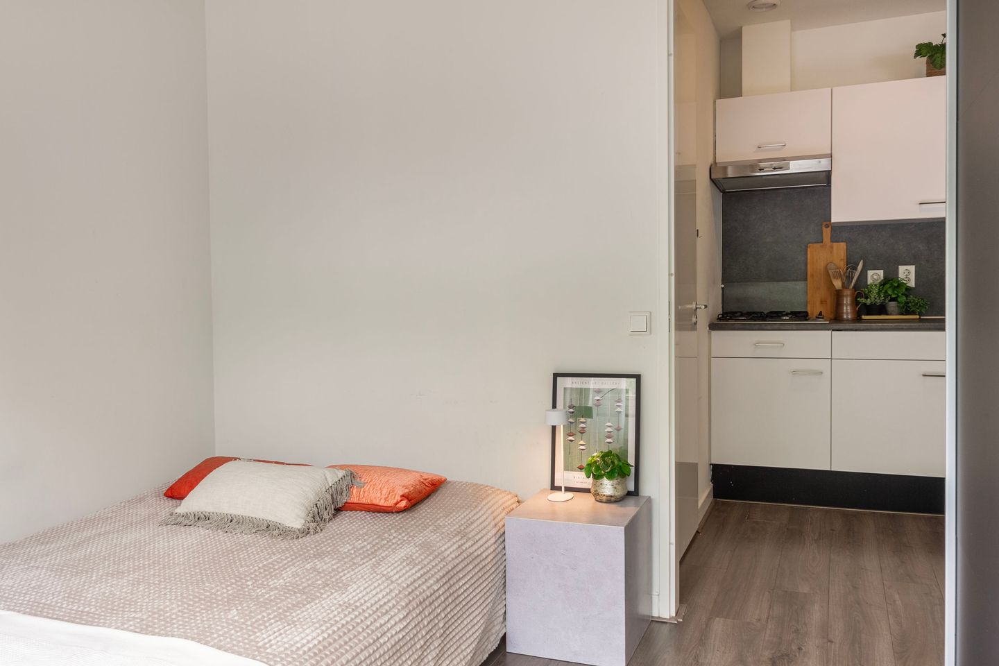 Foto 10 van Stationsplein 8-B