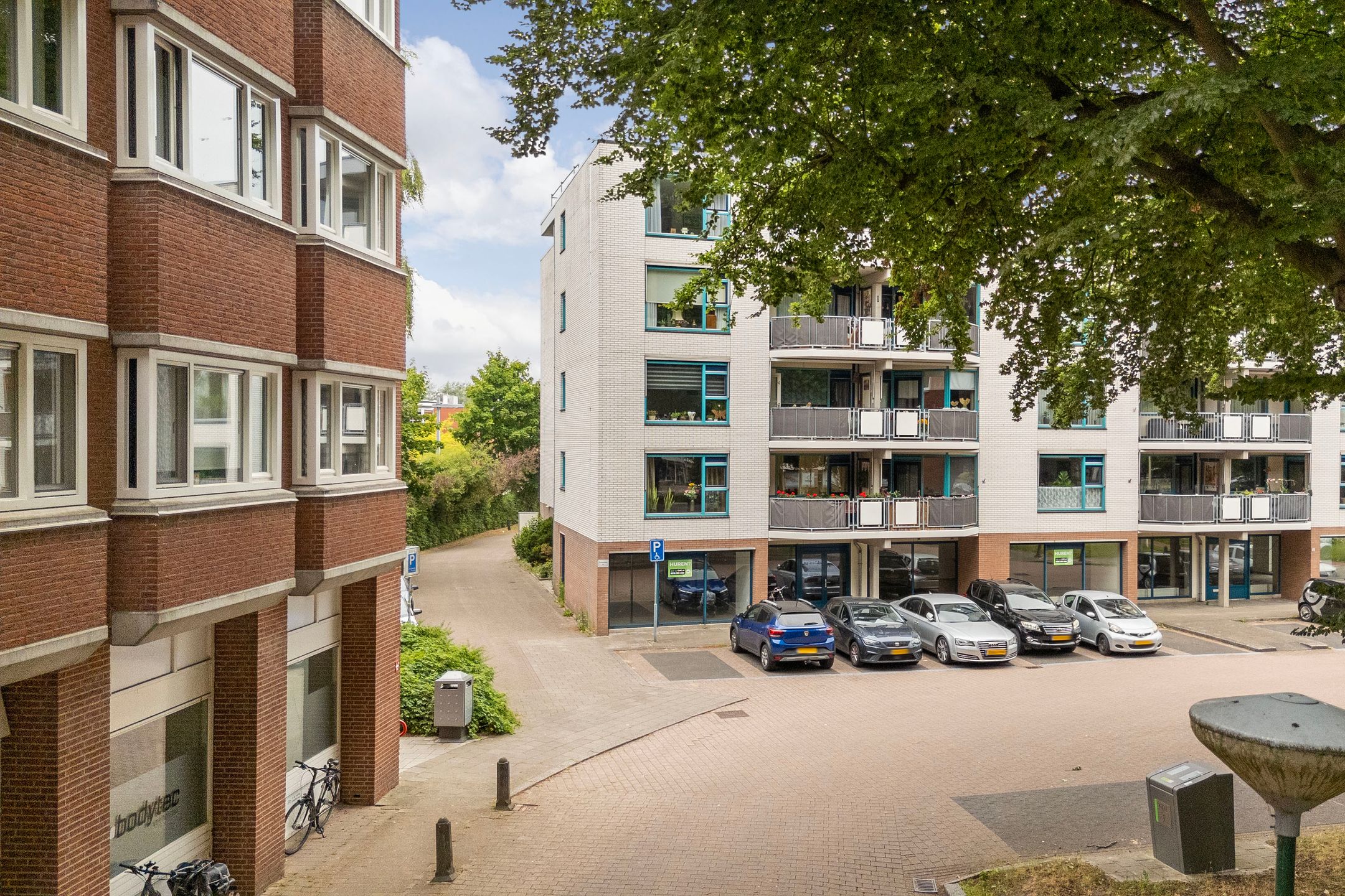 Foto 15 van Stationsplein 8-B