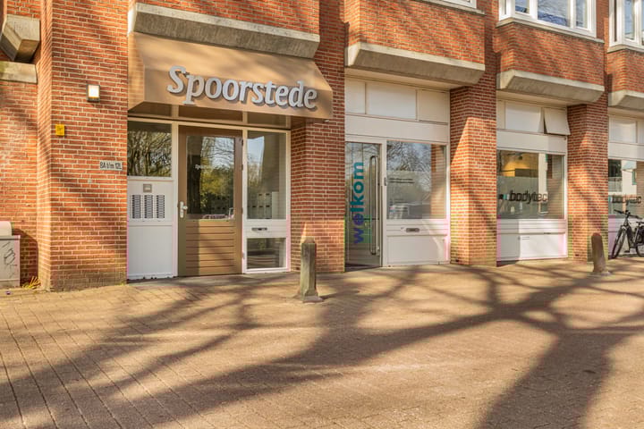 Foto 20 van Stationsplein 8-B