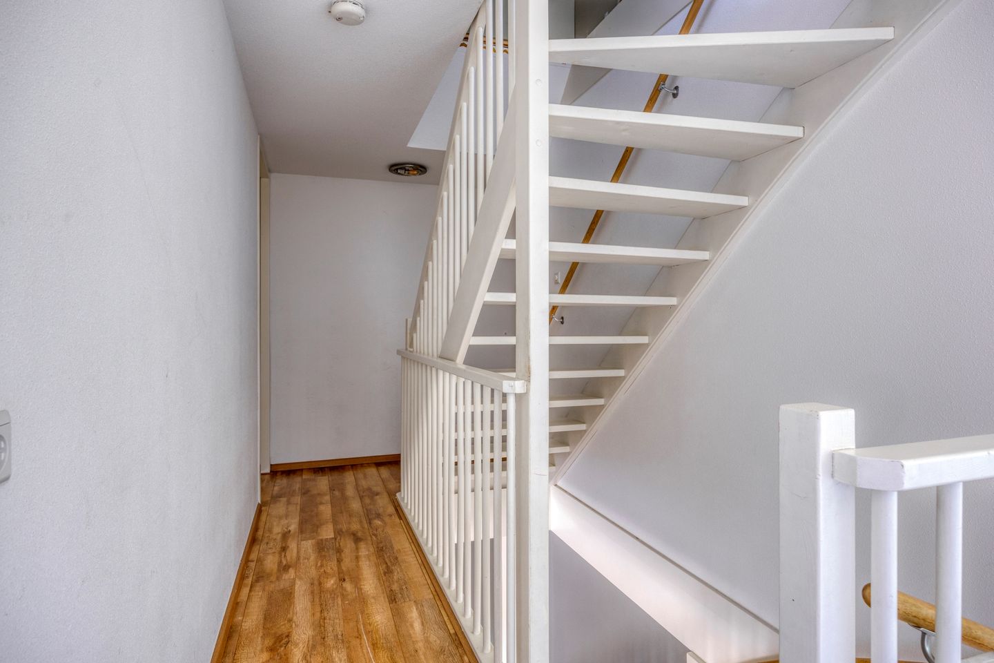 Photo 19 of Houtwerf 9