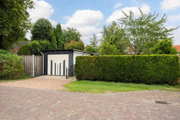 Foto 11 van Burgemeester Osselaan 1