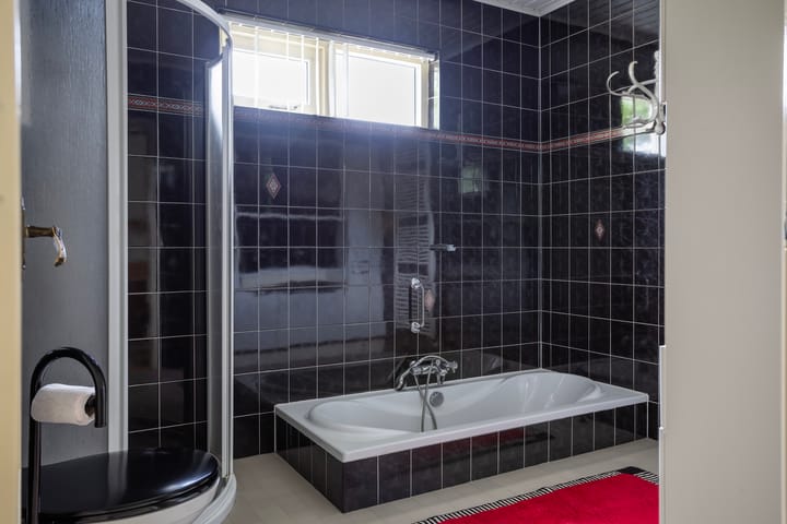 Foto 28 van Burgemeester Osselaan 1