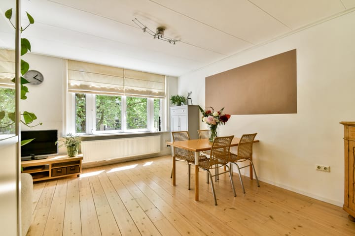 Foto 1 van Juliana van Stolbergstraat 56-2