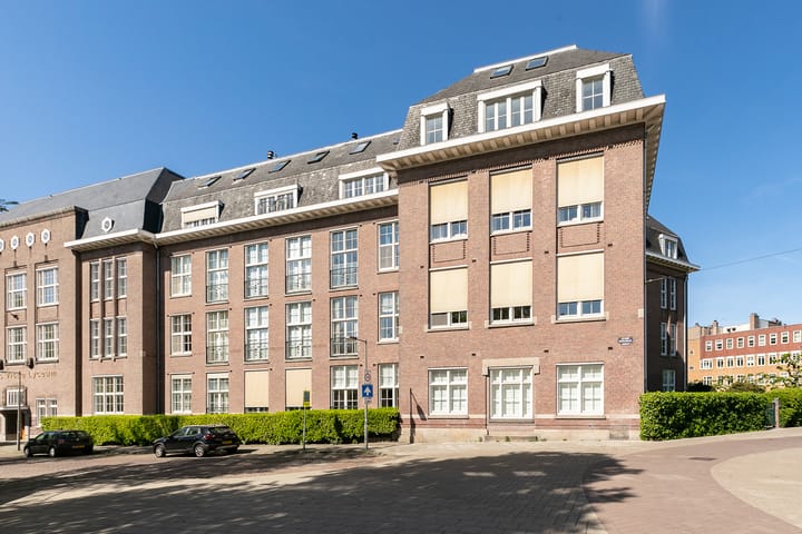 Joh.M. Coenenstraat 48