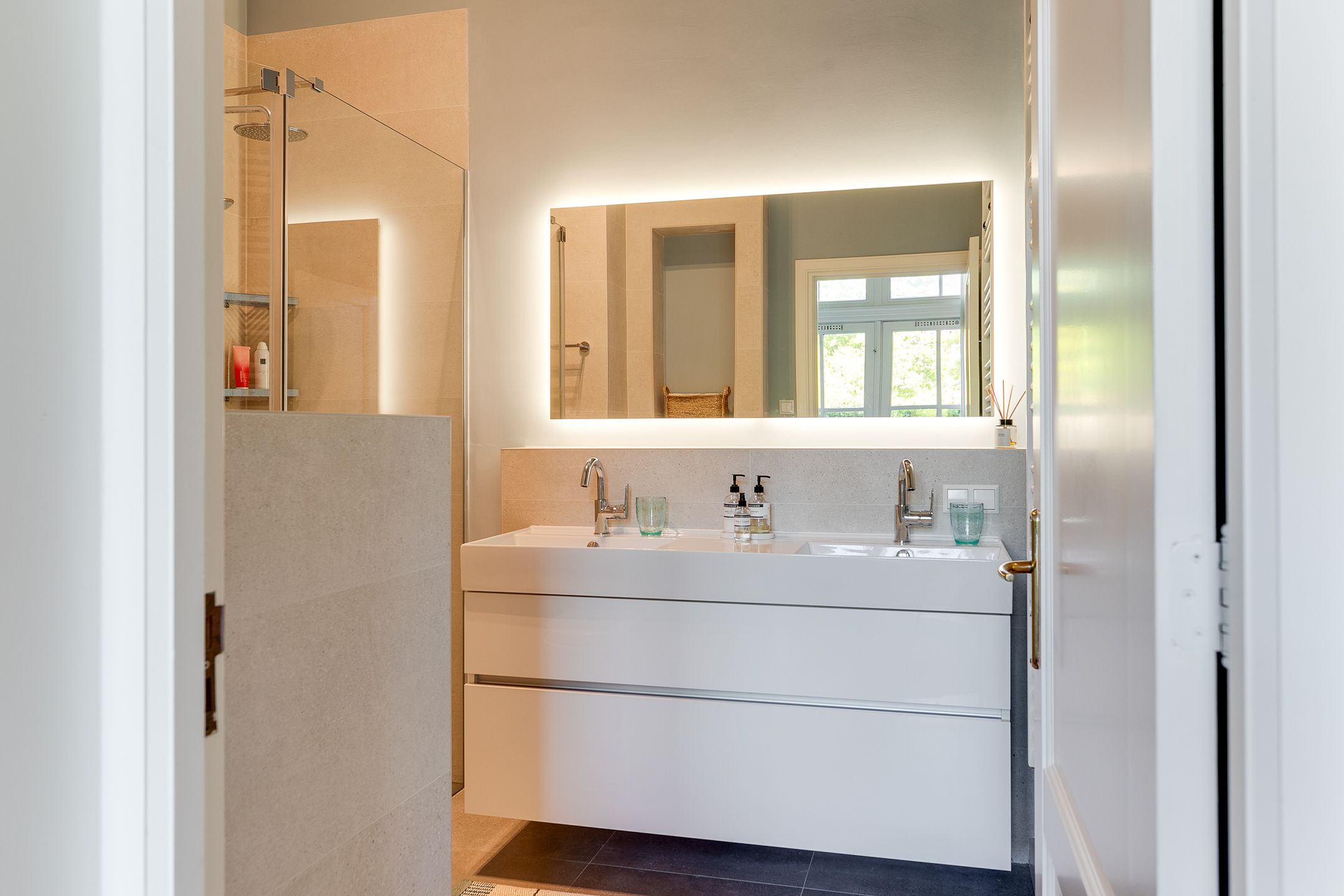 Photo 15 of Joh.M. Coenenstraat 48