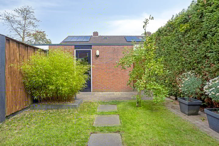 Foto 18 van Helmkruid 31