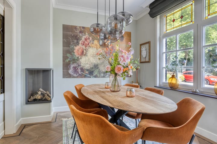 Foto 2 van Burg. Canterslaan 99