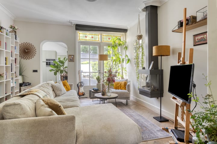 Foto 5 van Burg. Canterslaan 99