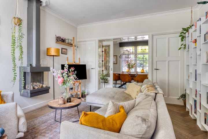 Foto 7 van Burg. Canterslaan 99