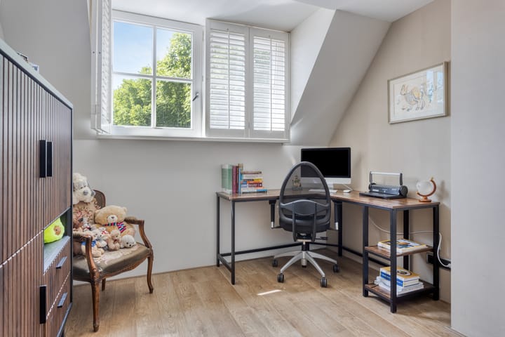 Foto 18 van Burg. Canterslaan 99