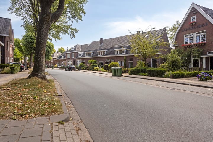 Foto 33 van Burg. Canterslaan 99