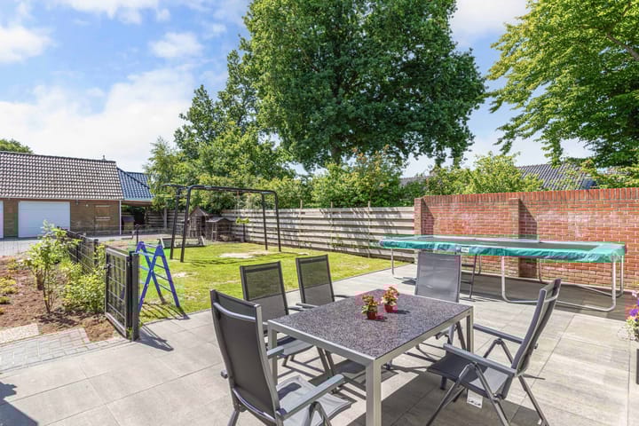 Photo 42 of Hoofdstraat 69