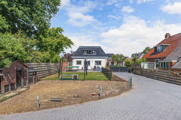 Photo 47 of Hoofdstraat 69