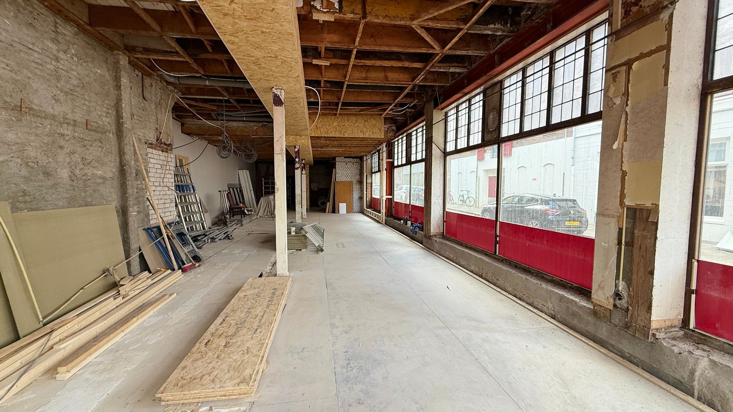 Bekijk foto 3 van Nieuwe Ebbingestraat 48
