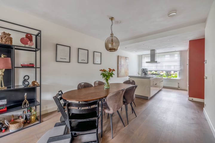 Foto 10 van Calèche 34