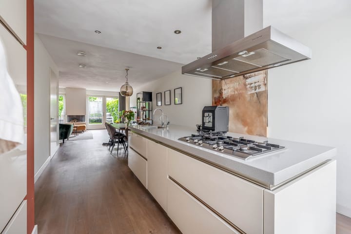 Foto 14 van Calèche 34