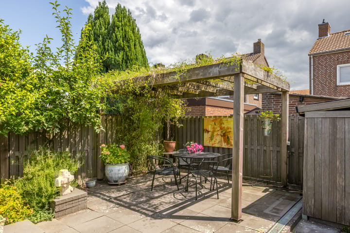 Foto 29 van Frederikstraat 2