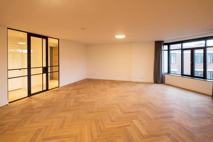 Photo 3 of Van Stolkweg 14-C5