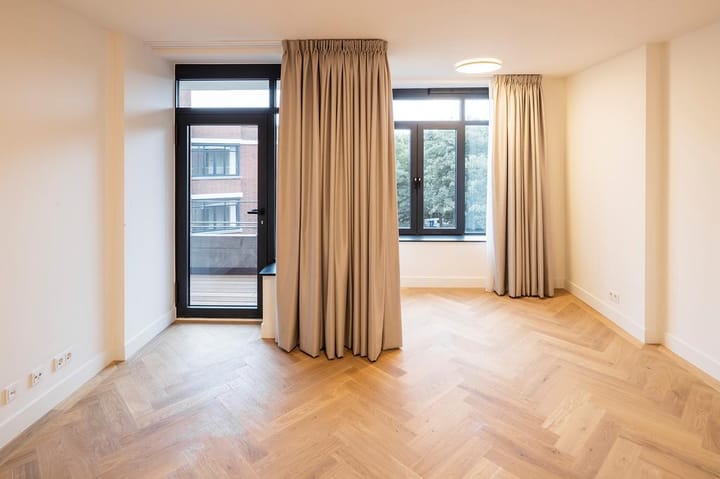 Photo 11 of Van Stolkweg 14-C5