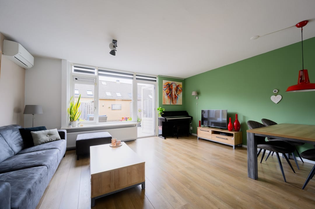 Foto 11 van Lau Mazirelstraat 8