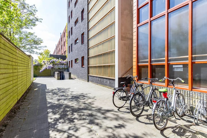 Foto 36 van Jan Steenstraat 38