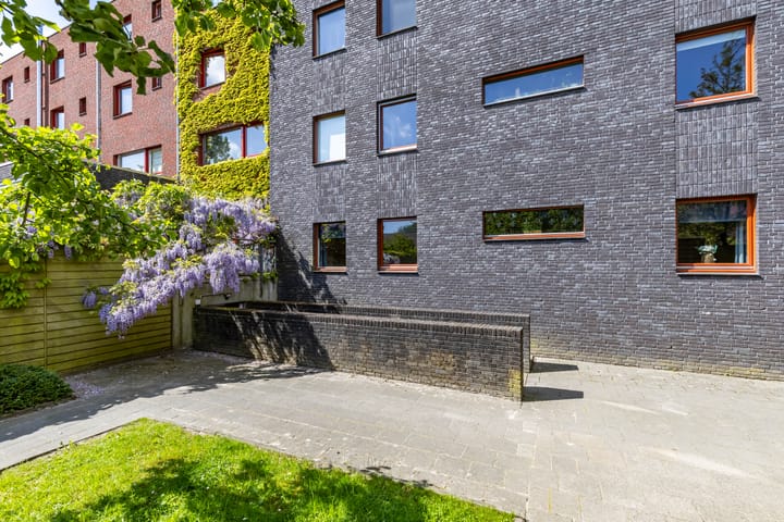 Foto 37 van Jan Steenstraat 38