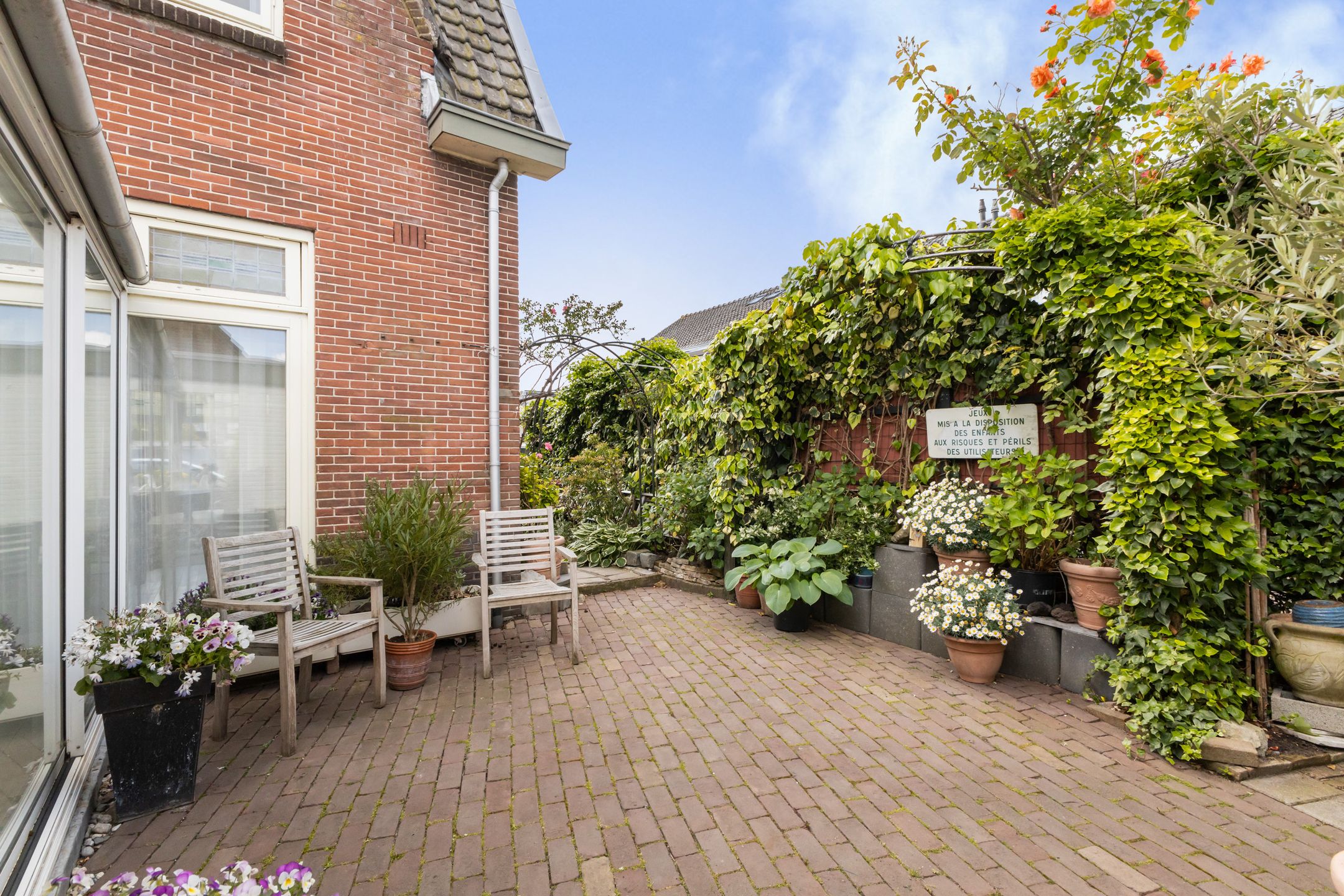 Foto 3 van Burg. Schalijstraat 25