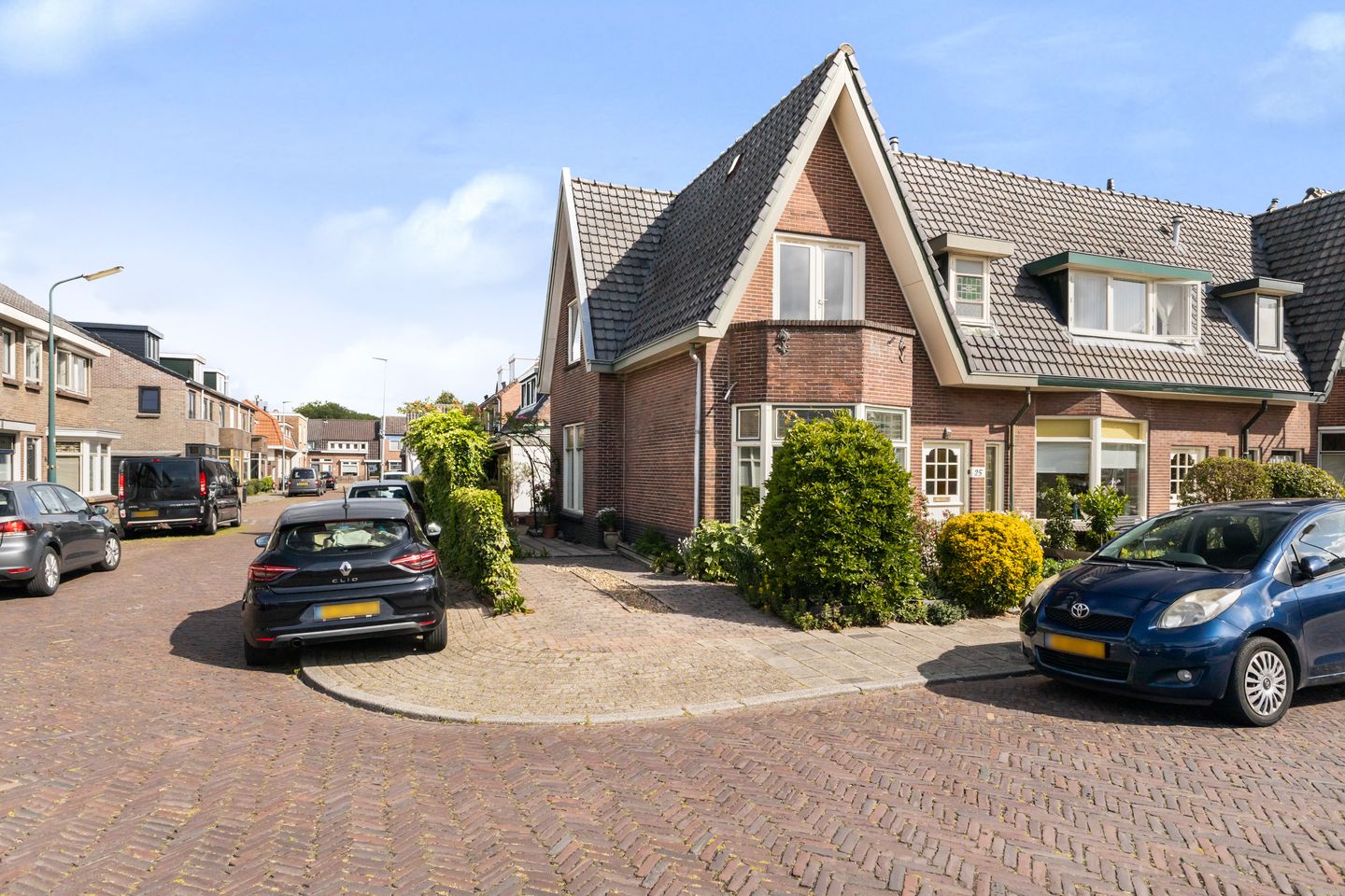 Foto 4 van Burg. Schalijstraat 25