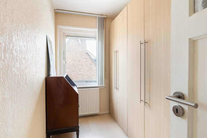 Foto 50 van Burg. Schalijstraat 25