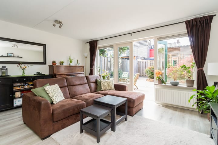 Foto 3 van Leeuwerikstraat 28