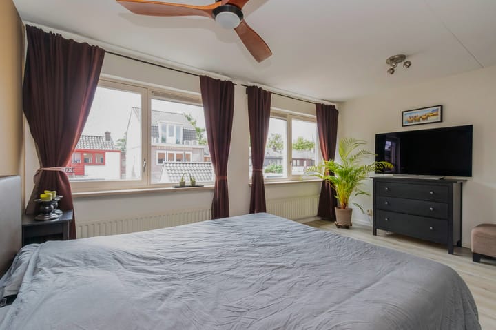 Foto 10 van Leeuwerikstraat 28