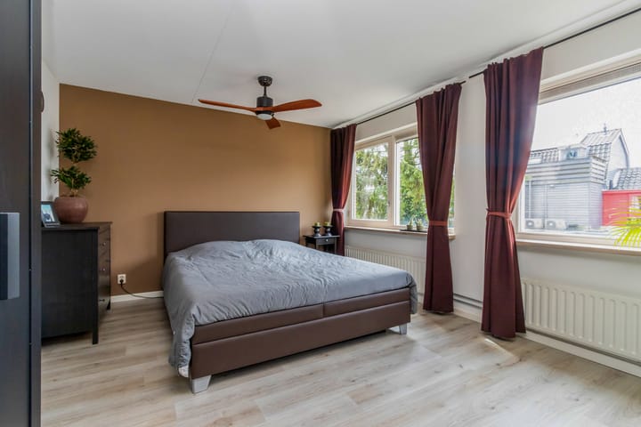 Foto 11 van Leeuwerikstraat 28