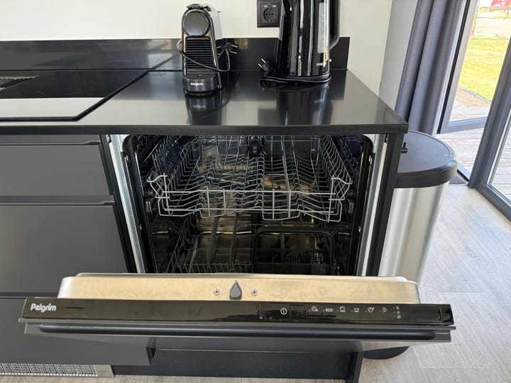 Photo 13 of Rijnbandijk 36-95