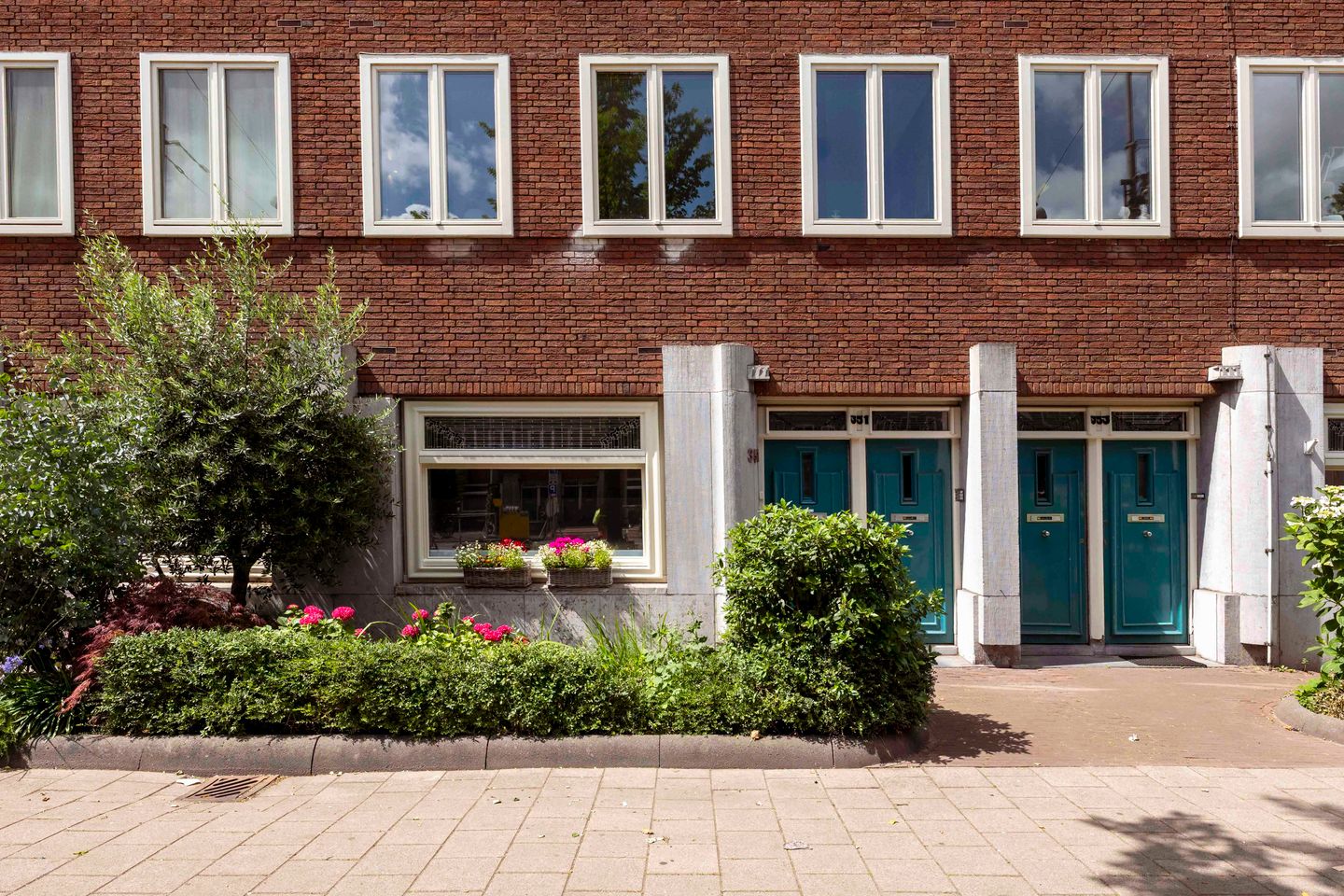 Photo 4 of Hoofdweg 351-H