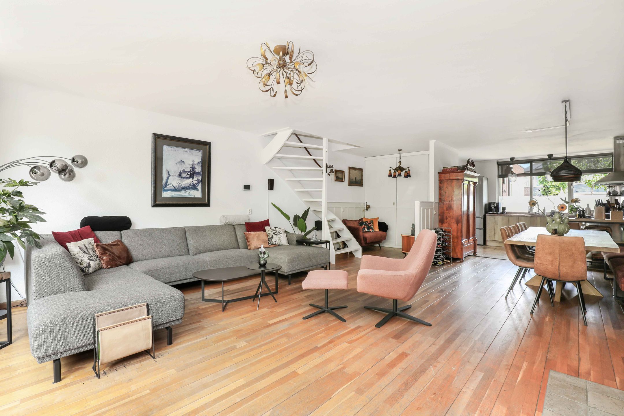 Foto 15 van Kabof 69