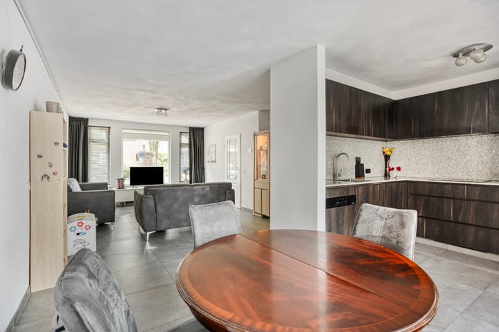 Foto 9 van Steenoven 24