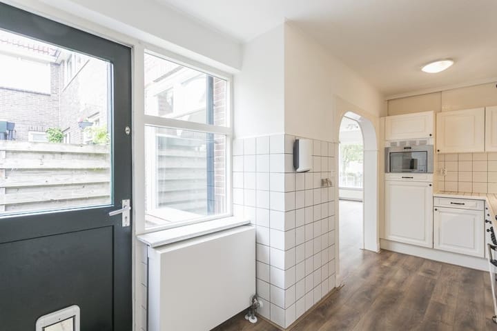 Foto 7 van Jan van Galenstraat 27