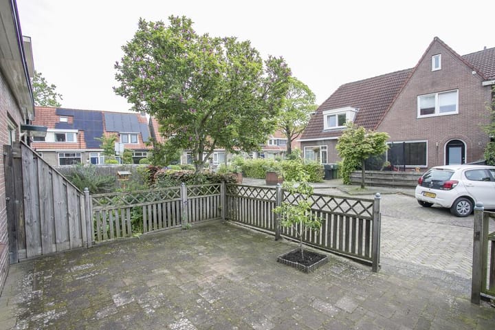 Foto 23 van Jan van Galenstraat 27