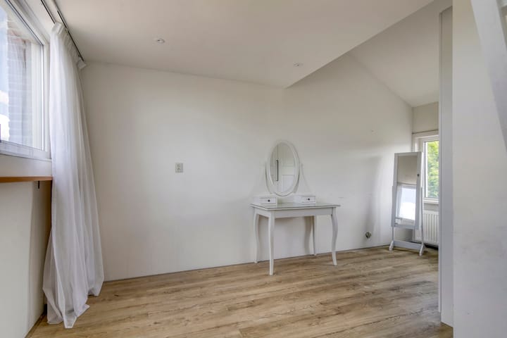 Foto 30 van Ravelstraat 146