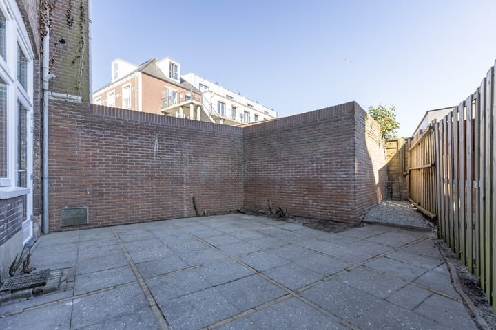 Foto 20 van De Genestetlaan 11