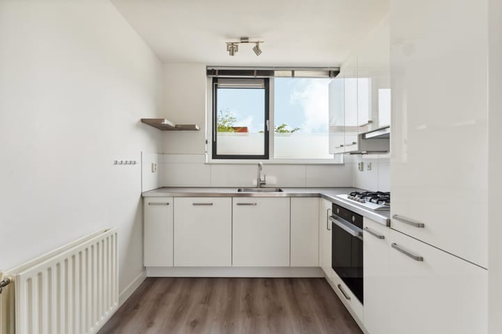 Photo 9 of Mahoniestraat 1