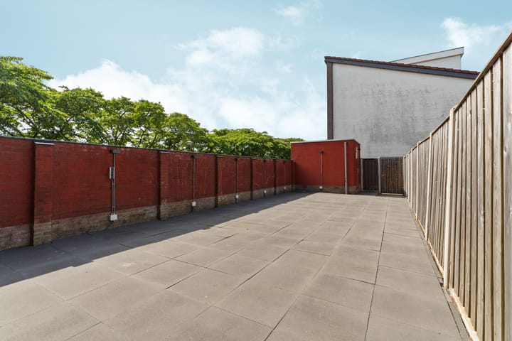 Photo 13 of Mahoniestraat 1