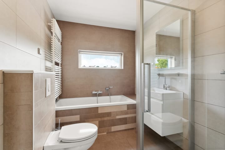 Photo 28 of Mahoniestraat 1