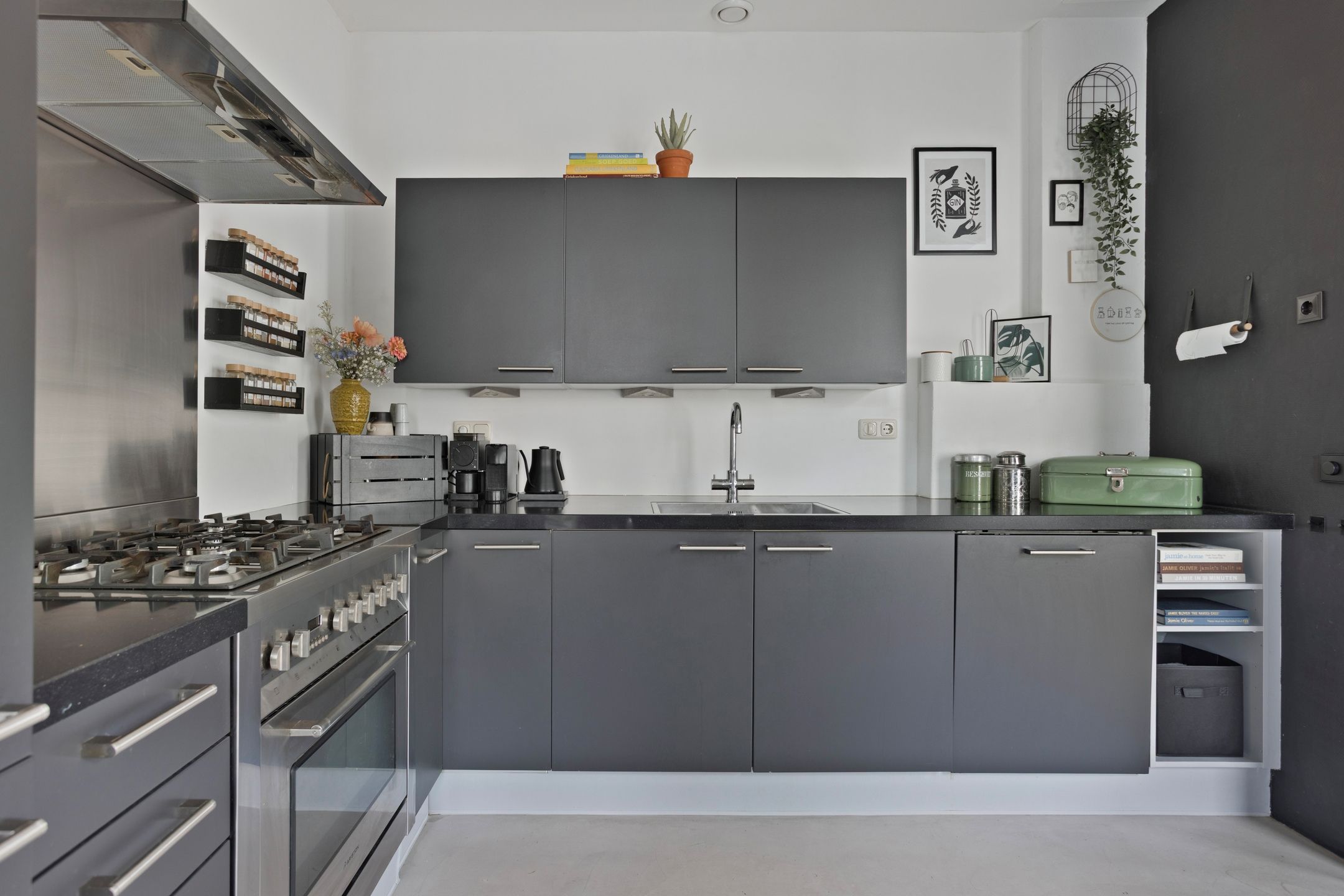 Foto 12 van Korevaarstraat 2-C