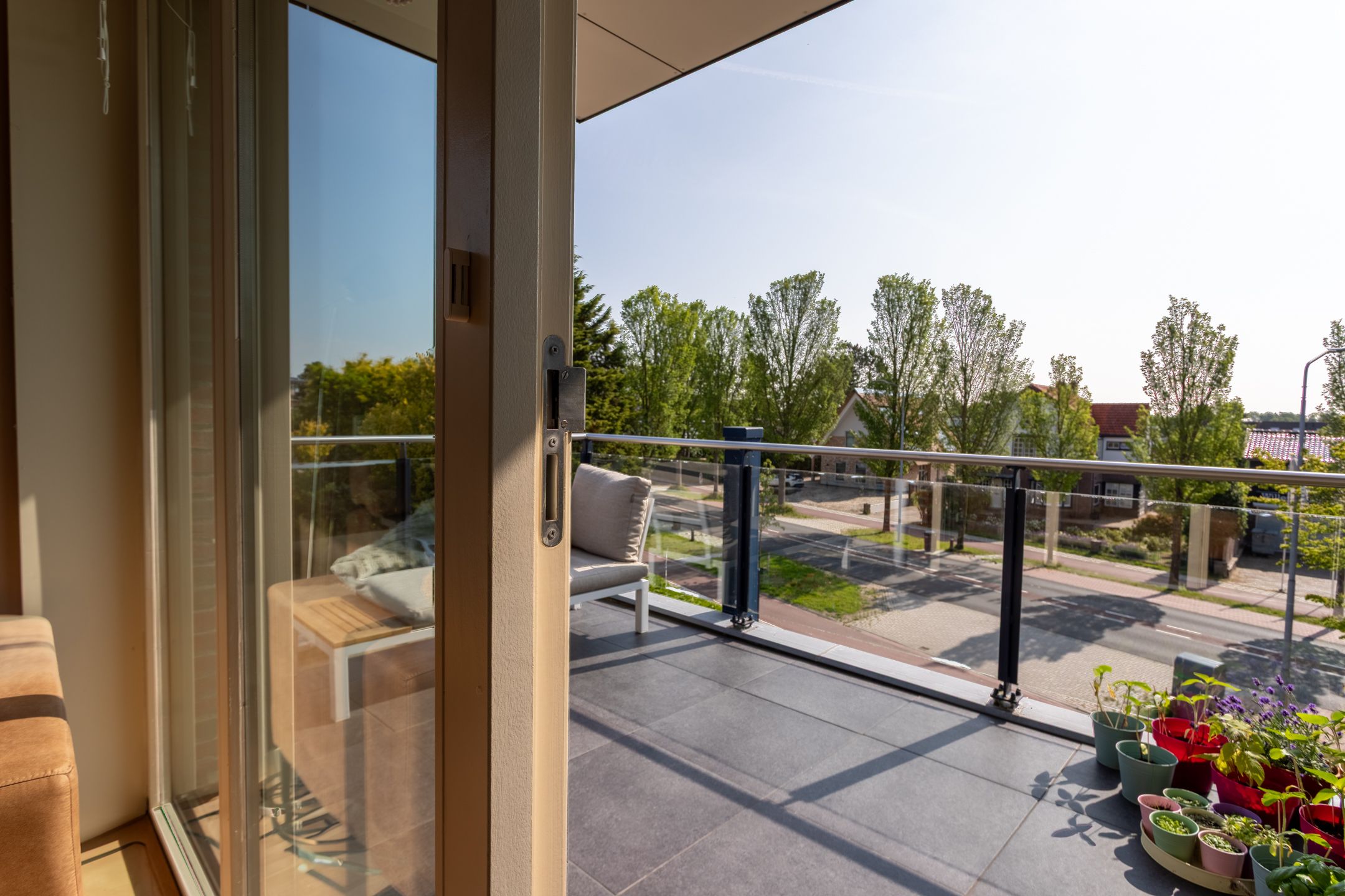 Foto 9 van Rijksweg 45-G