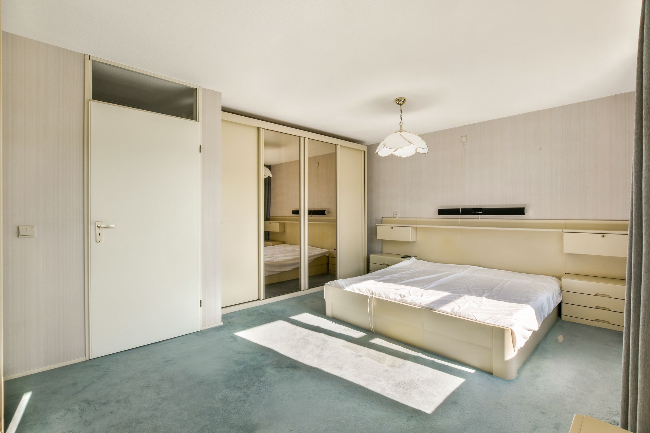 Foto 12 van Eenhoorn 54