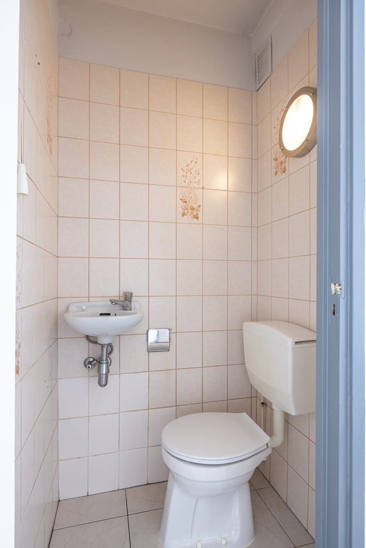 Photo 17 of Irenestraat 66