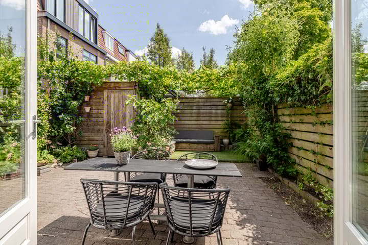 Foto 24 van Koninginnestraat 74