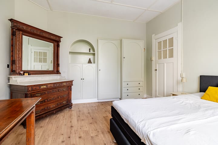 Foto 32 van Koninginnestraat 74