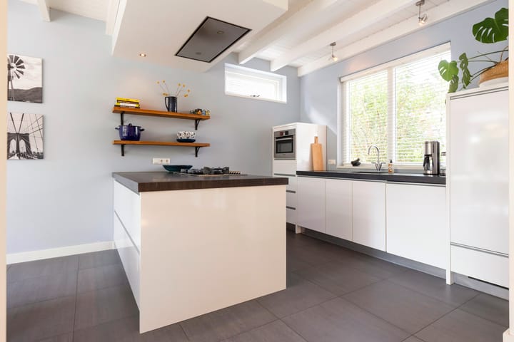 Foto 10 van Staringlaan 1